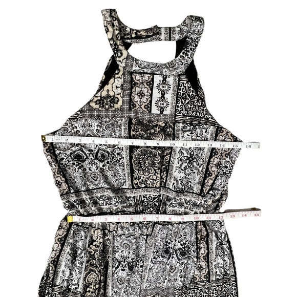 Three Pink Hearts Black and White Halter Maxi Sundress - Picture 12 of 16